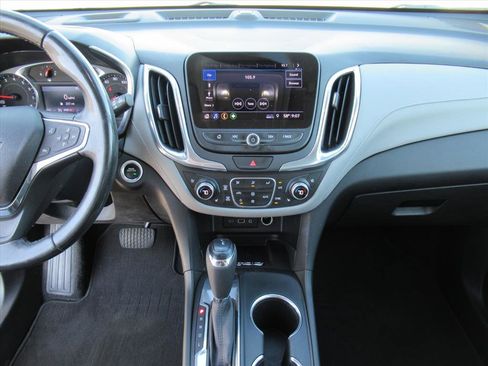 Used 2020 Chevrolet Equinox Premier image 19
