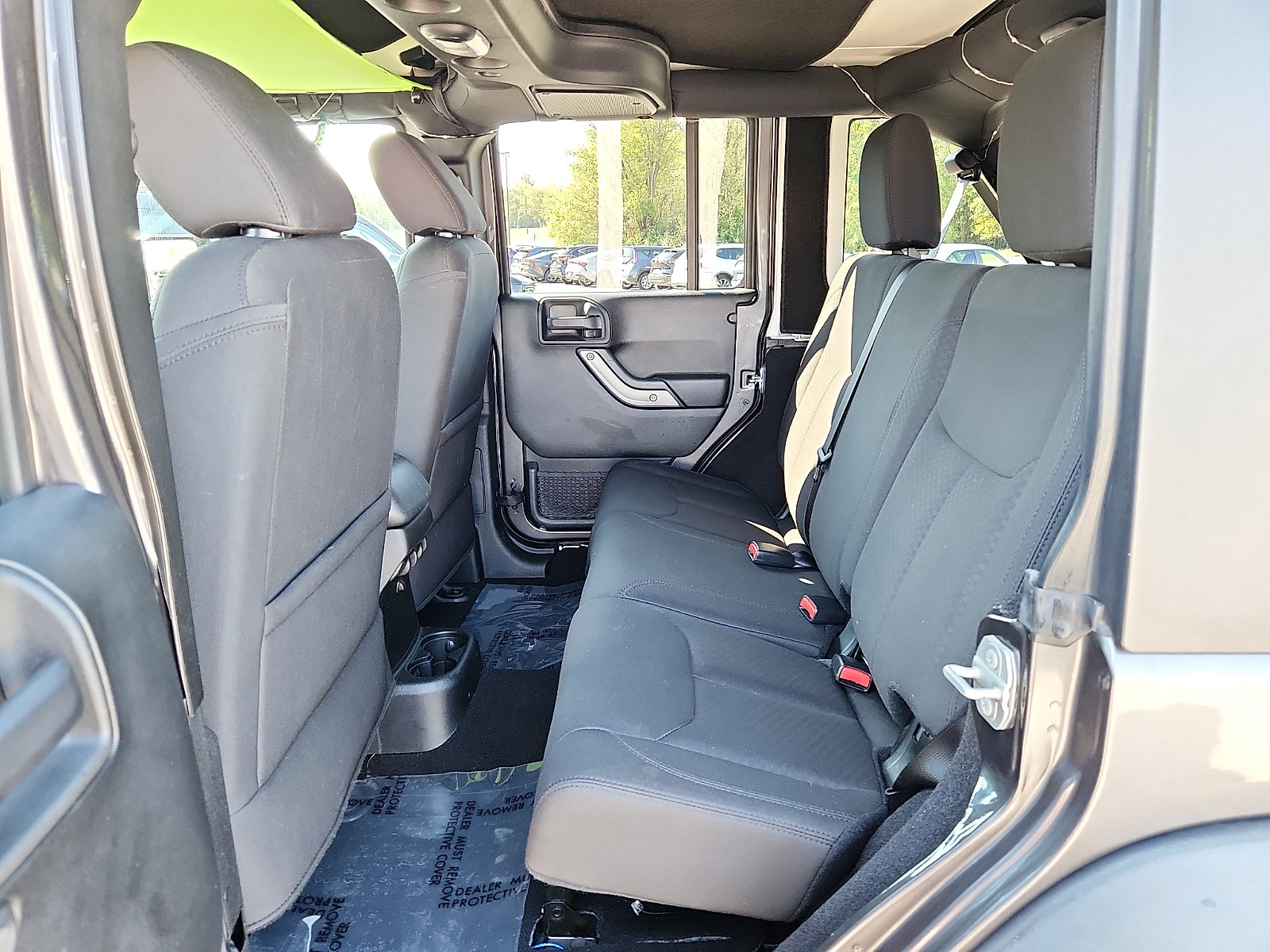 Used 2018 Jeep Wrangler Unlimited Sport S AWD/4WD image 10