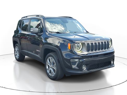 Used 2020 Jeep Renegade Limited w/ UConnect 8.4 Nav Group AWD/4WD image 2