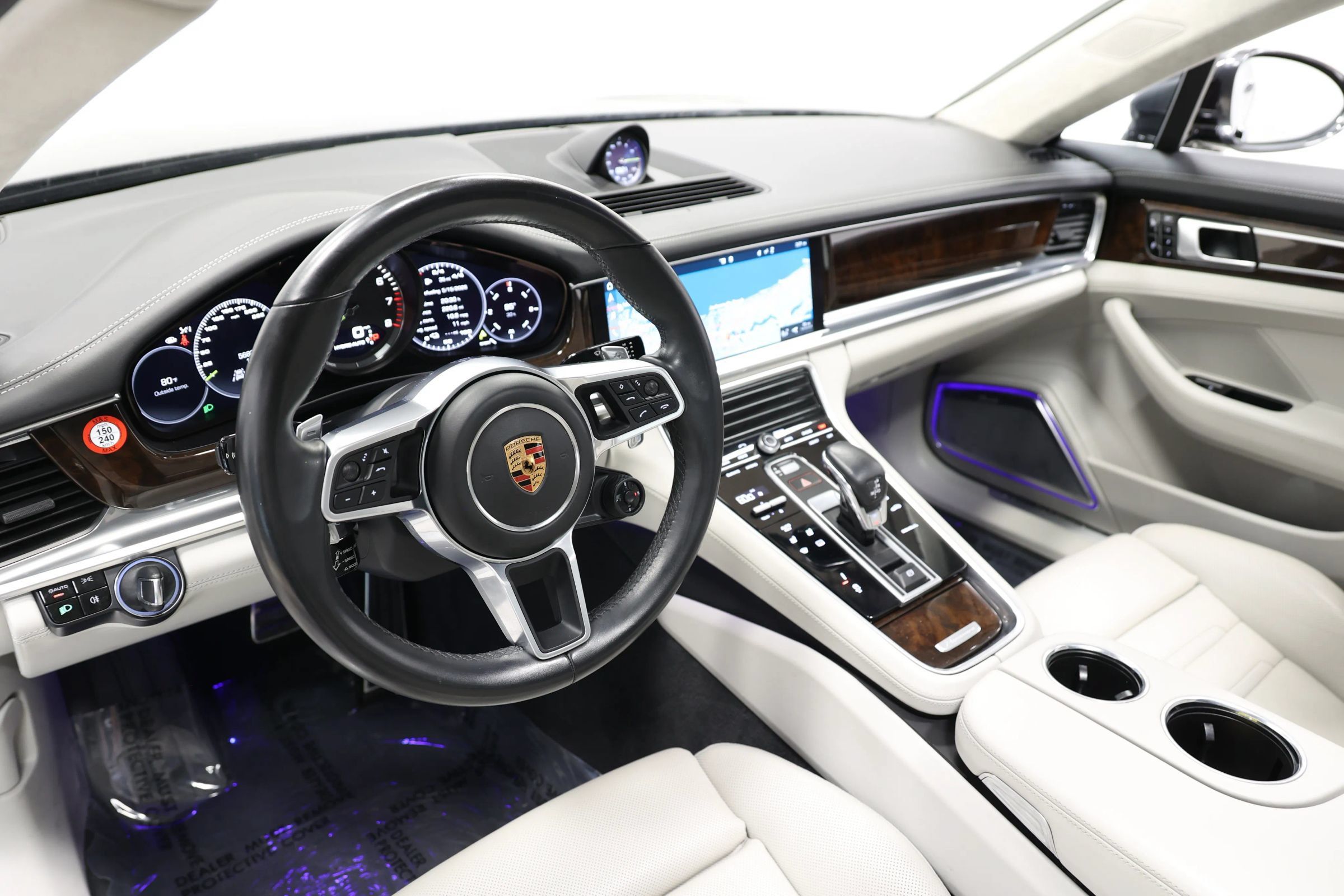 Used 2018 Porsche Panamera Turbo S Executive w/ Assistance Package AWD/4WD image 2