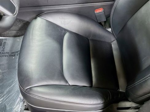 Used 2020 Tesla Model 3 Long Range image 19