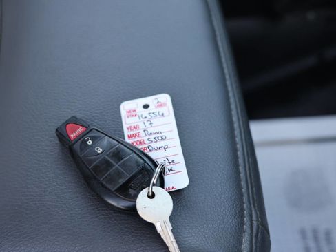 Used 2017 RAM 5500 Tradesman w/ Power & Remote Entry Group image 51