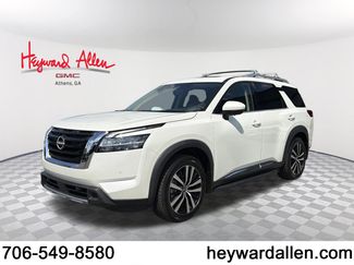Used 2023 Nissan Pathfinder Platinum w/ Lighting Package (N93) FWD video 1