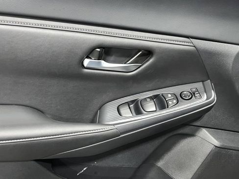 New 2025 Nissan Sentra SV image 20