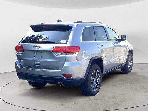 Used 2018 Jeep Grand Cherokee Limited AWD/4WD image 5