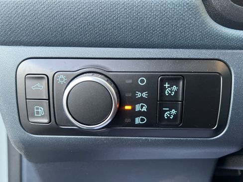 Used 2024 Ford Maverick XL image 15