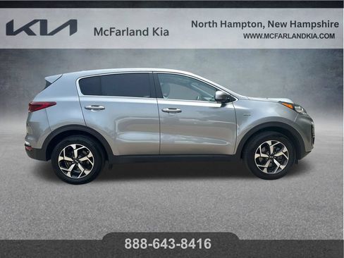 Used 2020 Kia Sportage LX AWD/4WD image 7