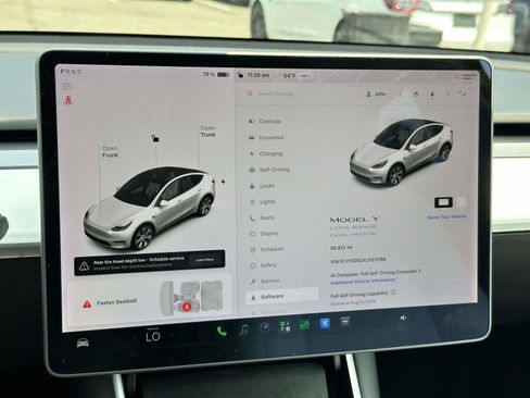 Used 2020 Tesla Model Y Long Range AWD/4WD image 32