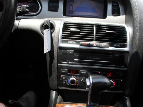 Used 2013 Audi Q7 3.0T Premium Plus w/ Premium Plus Pkg image 16