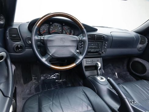 Used 2000 Porsche 911 Carrera 4 AWD/4WD image 6