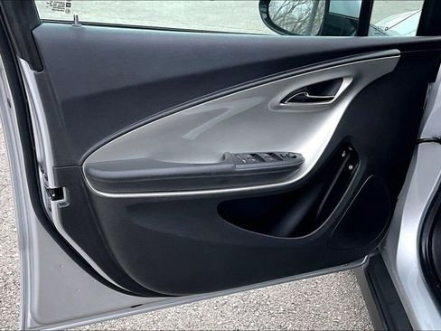 Used 2012 Chevrolet Volt image 24