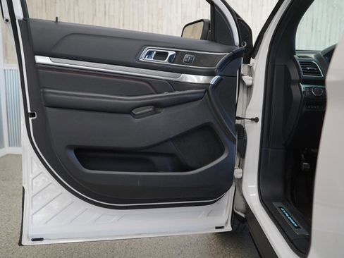 Used 2016 Ford Explorer Sport w/ Equipment Group 401A image 29
