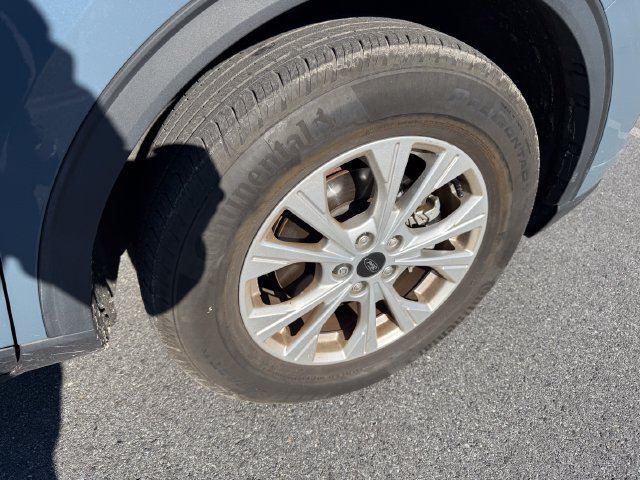 Used 2023 Ford Escape Active w/ Tech Pack #1 AWD/4WD image 11