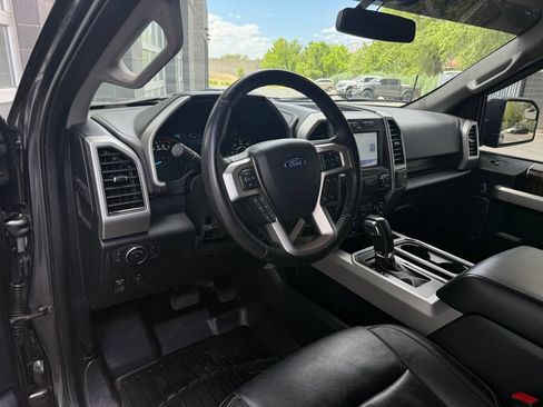Used 2019 Ford F150 Lariat w/ FX4 Off-Road Package AWD/4WD image 24