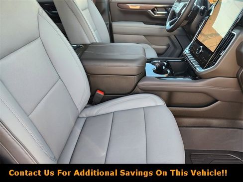 New 2026 GMC Yukon Elevation w/ LPO, Floor Liner Package image 10