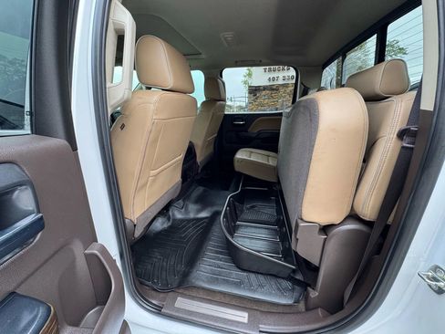 Used 2018 GMC Sierra 3500 Denali w/ Duramax Plus Package image 21