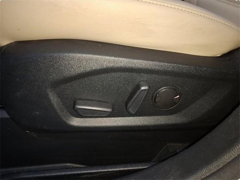 Used 2020 Ford Edge SEL w/ Convenience Package image 22