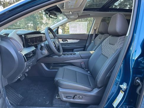 New 2026 Nissan Murano Platinum image 10