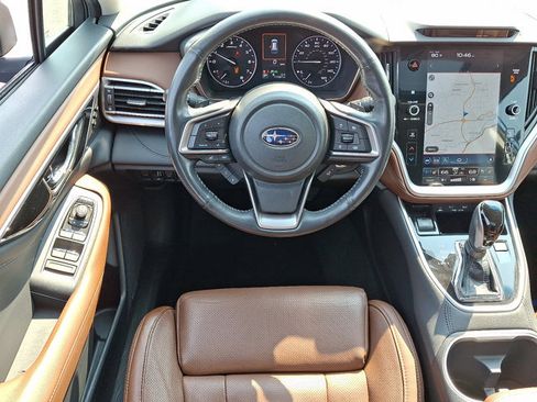 Used 2022 Subaru Outback Touring AWD/4WD image 12