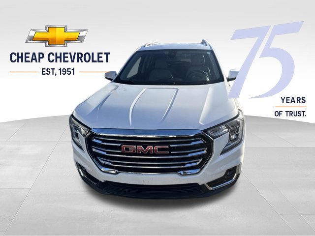 Used 2023 GMC Terrain SLT FWD image 3