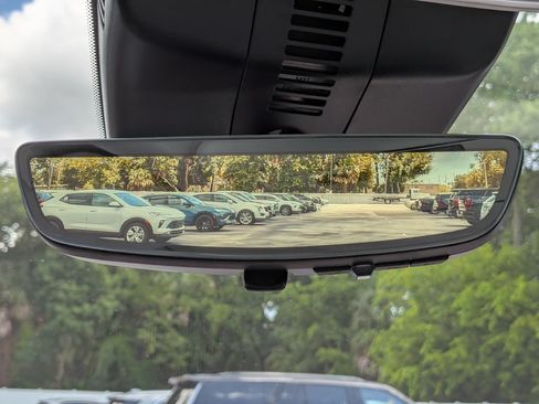 New 2026 Buick Enclave Avenir w/ Super Cruise Package FWD image 33