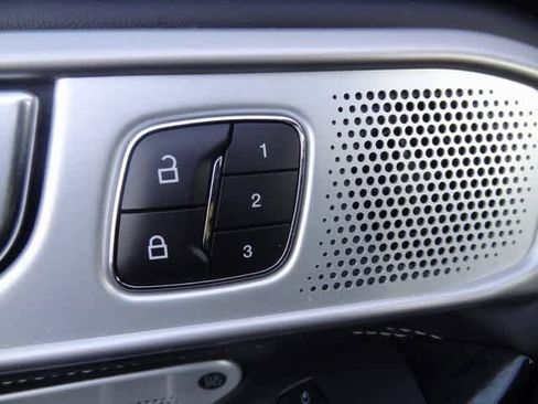 Used 2023 Ford Explorer ST w/ Equipment Group 401A image 8