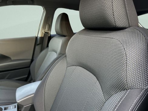 Used 2024 Subaru Crosstrek 2.0i Premium image 12