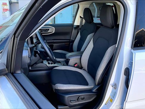 Certified 2025 Ford Bronco Sport Big Bend w/ Convenience Package image 12