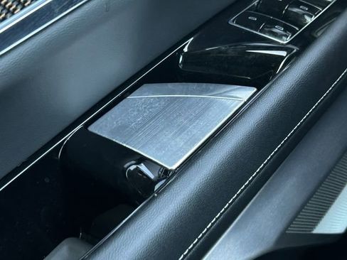 New 2026 Cadillac Vistiq Luxury image 25