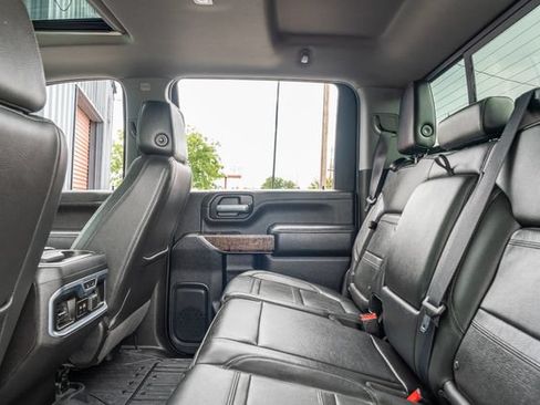 Used 2021 GMC Sierra 2500 Denali w/ Denali Ultimate Package AWD/4WD image 34