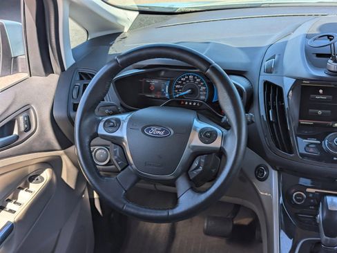 Used 2014 Ford C-MAX Energi SEL w/ Equipment Group 302A FWD image 16