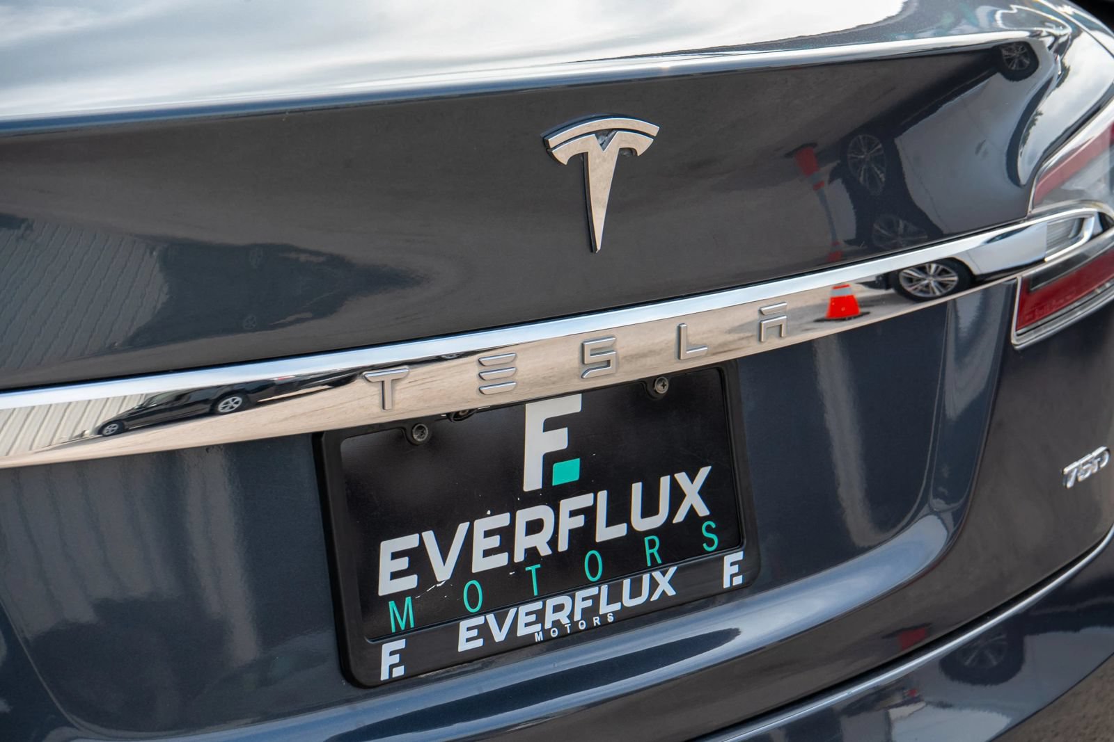 Used 2017 Tesla Model S 75D AWD/4WD image 22
