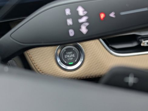 New 2026 Chevrolet Equinox ACTIV w/ LPO, Floor Liner Package image 21