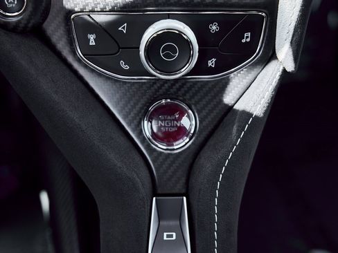 Used 2021 McLaren 765LT Base image 61