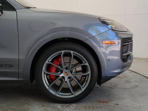 Used 2026 Porsche Cayenne GTS AWD/4WD image 49