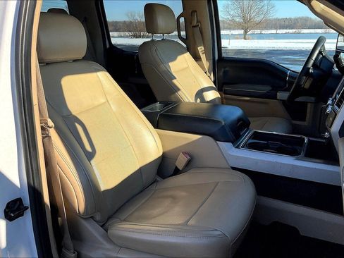 Used 2019 Ford F250 Lariat w/ Lariat Ultimate Package AWD/4WD image 7
