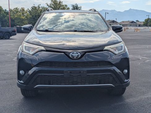 Used 2017 Toyota RAV4 SE AWD/4WD image 9