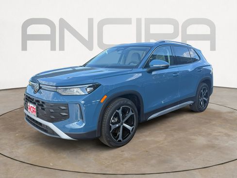 New 2026 Volkswagen Tiguan SE image 3