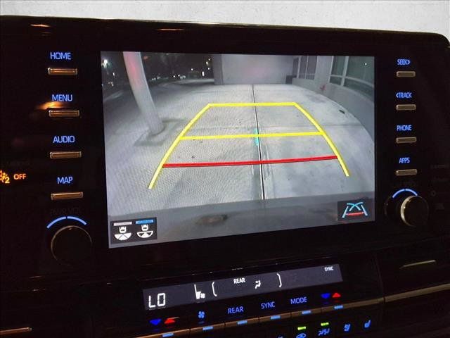 Used 2022 Toyota Sienna Limited FWD image 23