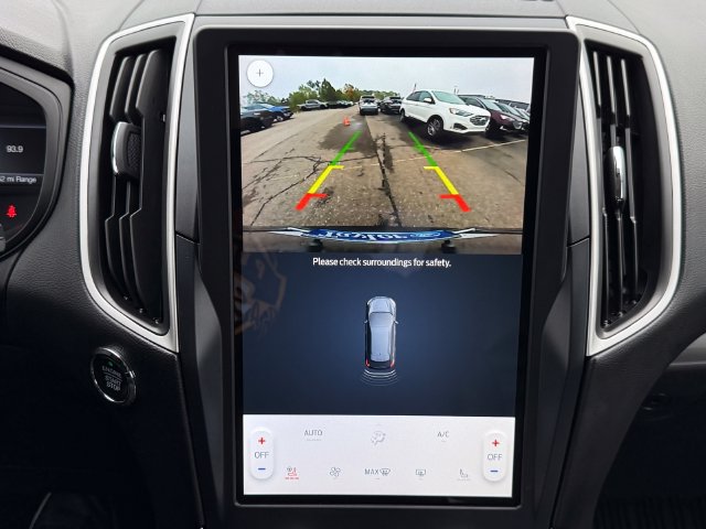 Certified 2023 Ford Edge SEL w/ Convenience Package AWD/4WD image 12