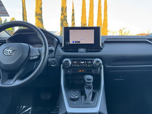 Used 2024 Toyota RAV4 XLE image 15