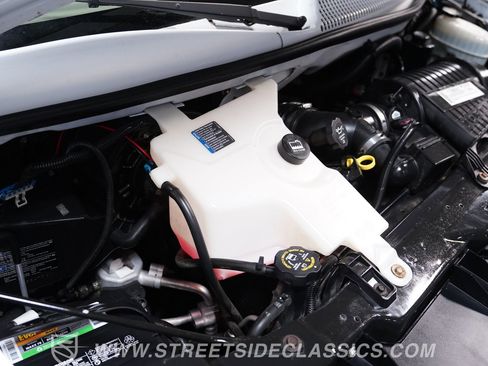 Used 2007 Chevrolet Express 1500 w/ Preferred Equipment Group RWD image 27