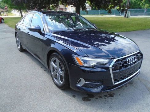 Used 2024 Audi A6 Premium Plus w/ Premium Plus Package AWD/4WD image 3