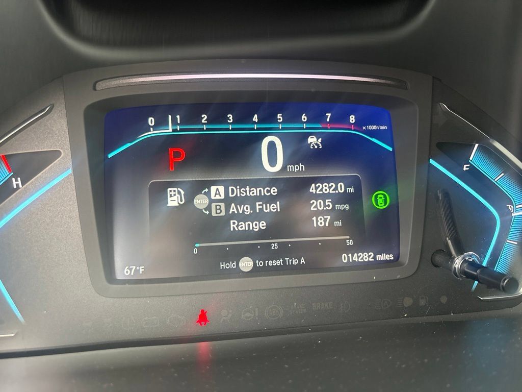 Used 2024 Honda Odyssey Sport image 13