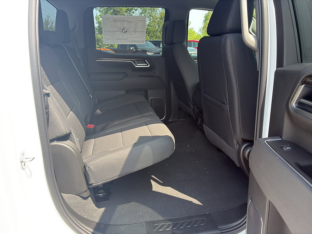 New 2026 Chevrolet Silverado 1500 RST AWD/4WD image 15