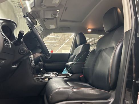 Used 2020 Nissan Armada SL w/ Premium Package AWD/4WD image 11