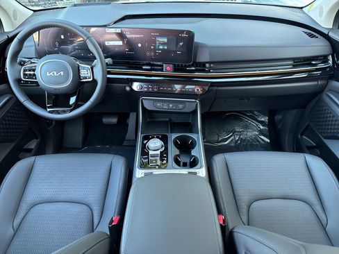 New 2026 Kia Carnival SX Prestige image 13