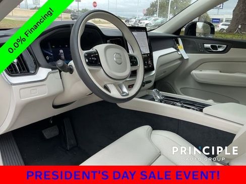 New 2026 Volvo XC60 B5 Ultra w/ Protection Package Premier image 24