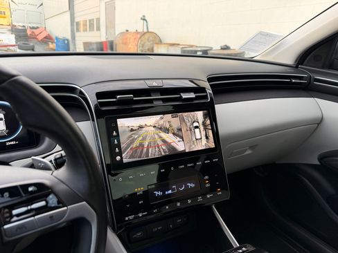 Used 2023 Hyundai Tucson Limited image 9