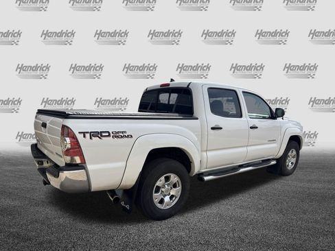Used 2015 Toyota Tacoma 4x4 Double Cab w/ SR5 Package image 10